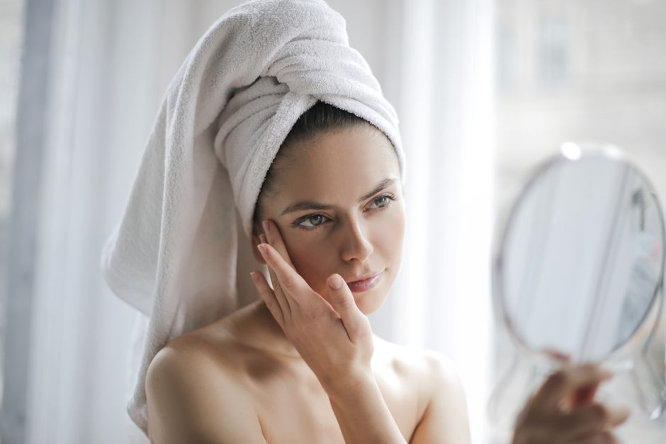 Dry Skin Skincare Routine: What Fixed My Flakiness