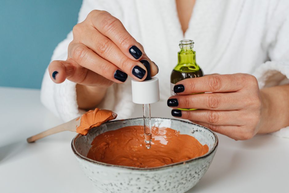 Essential Oils Skincare Safety: Are Essential Oils Safe for Skincare? The Honest Truth About Natural Fragrances